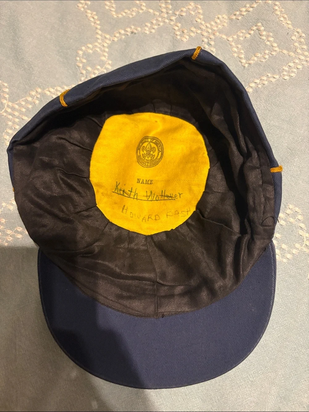 Vintage youth sized Boy Scouts of America Cub Scout hat